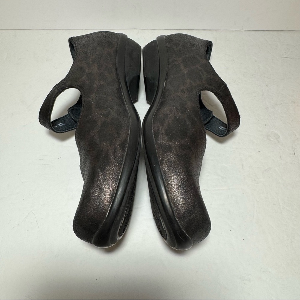 Dansko Opal Leopard Print Leather Low Heel Mary Jane Clogs Shoes Sz 39 US 8.5-9 - Picture 10 of 15